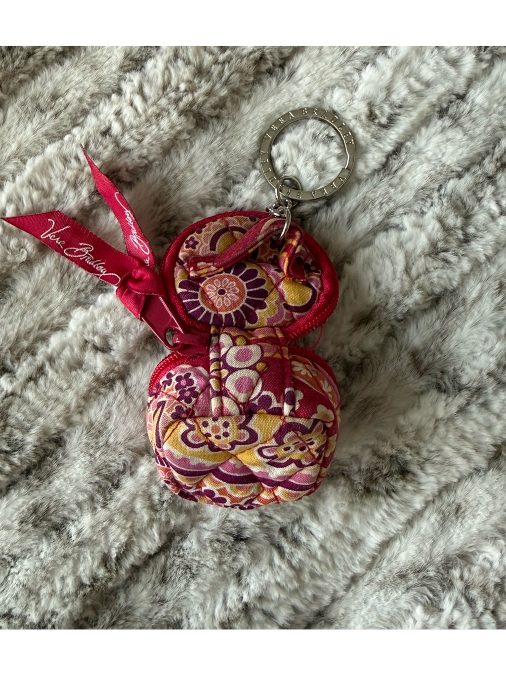 Vera Bradley Raspberry Fizz Shoulder Bag + Kiss-lock Wallet + Zip Pouch Keychain - Picture 7 of 9